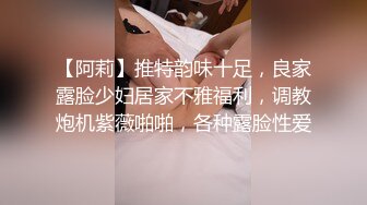 金枪不倒淫荡姐妹花全程露脸大秀直播，穿上假鸡巴内裤草起逼来比男人都猛，各种体位抽插蹂躏